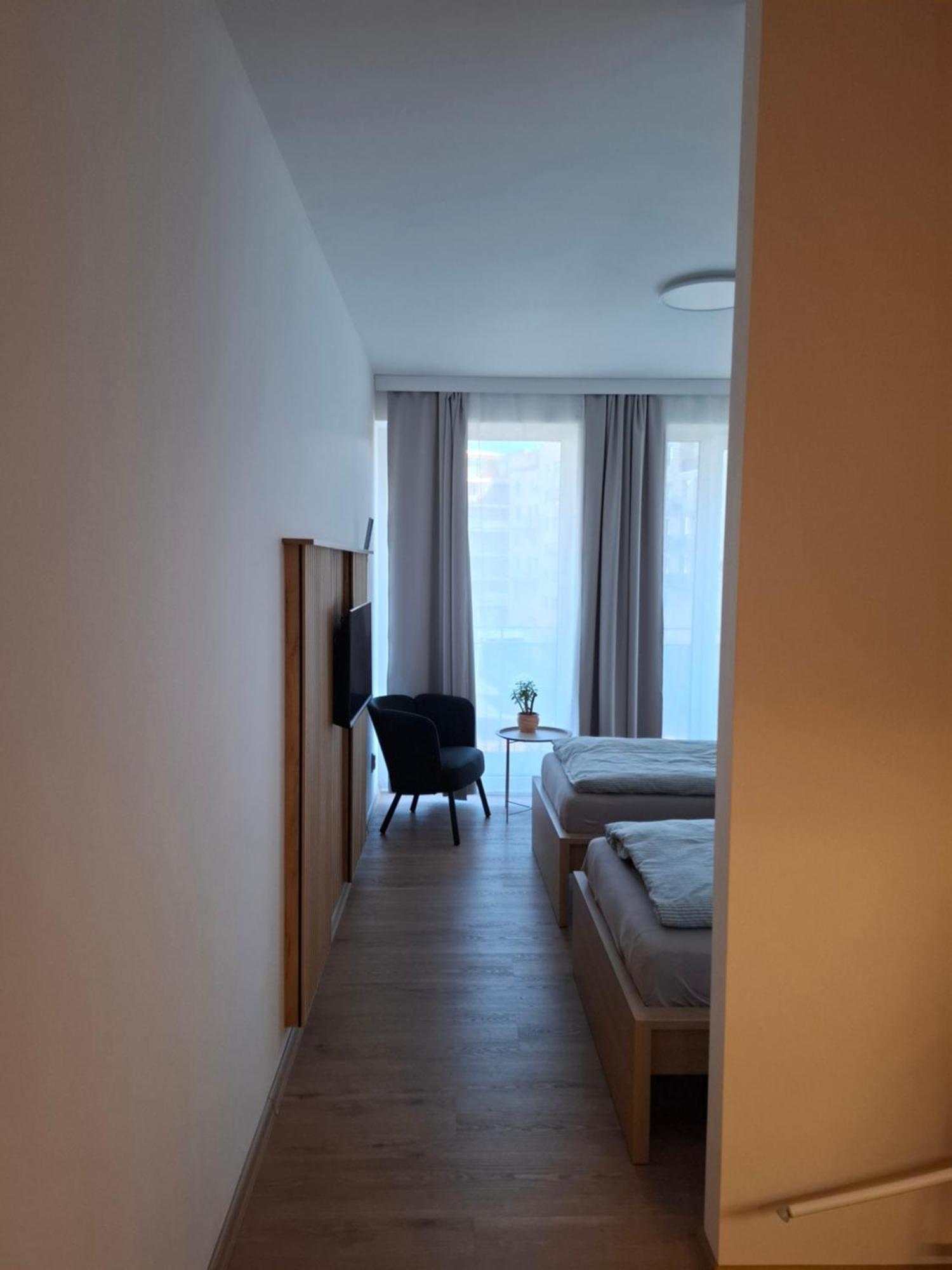 Santova Apartments Olomouc Esterno foto