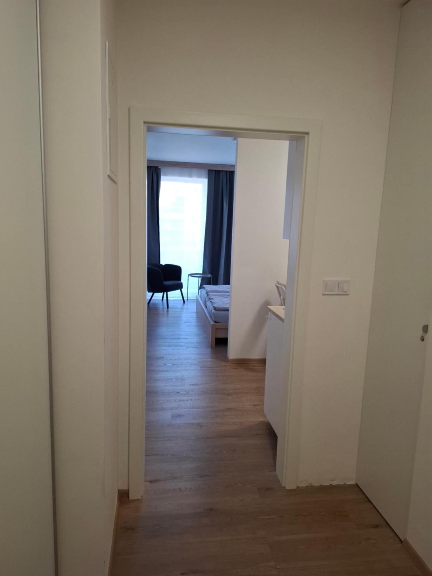 Santova Apartments Olomouc Esterno foto