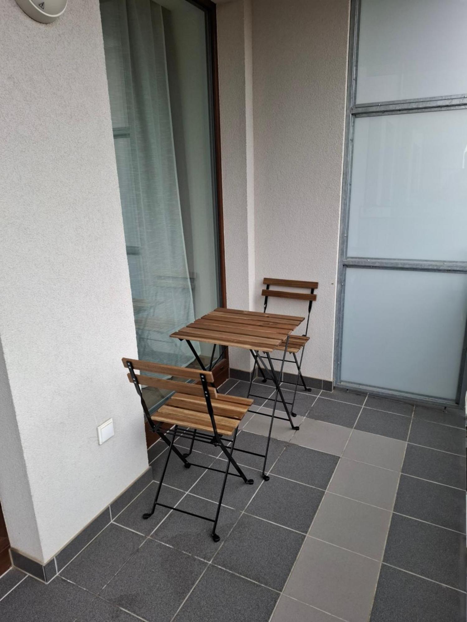 Santova Apartments Olomouc Esterno foto
